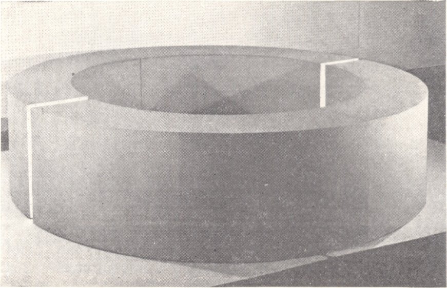 93. Роберт Моррис. Без названия. 1966 93. Роберт Моррис. Без названия. 1966