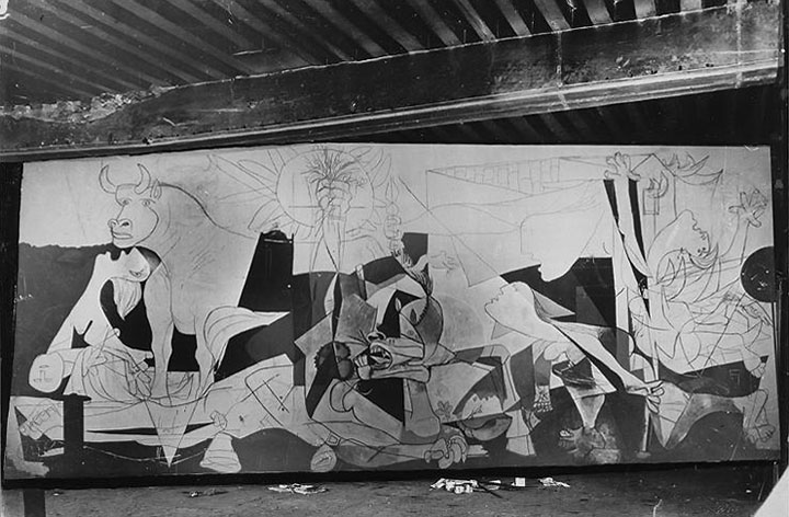 Фотохроника создания Герники Фотохроника создания Герники