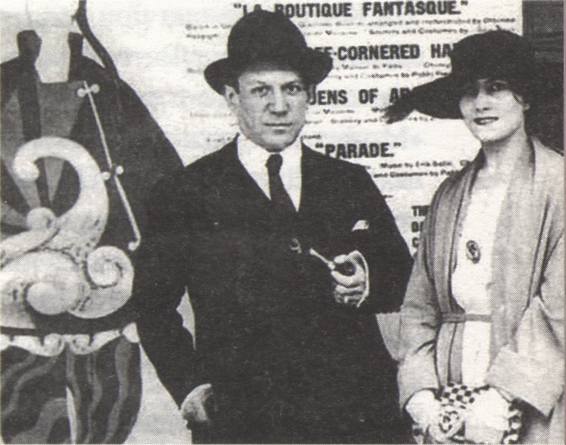 П. Пикассо и О. Хохлова в мастерской художника в Париже П. Пикассо и О. Хохлова в мастерской художника в Париже