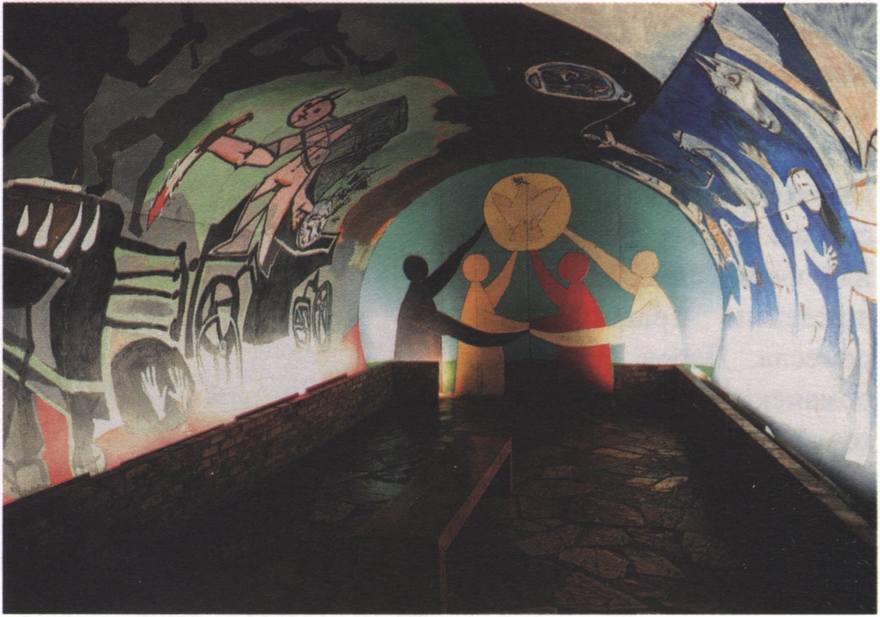 Панно «Война» и «Мир» в крипте храма Валлориса Панно «Война» и «Мир» в крипте храма Валлориса