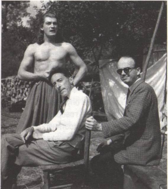 Жан Маре и Жан Кокто на съемках фильма «Красавица и чудовище» Жан Маре и Жан Кокто на съемках фильма «Красавица и чудовище»