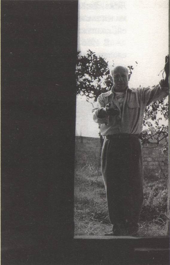 «Пикассо протягивает мне руку». Из альбома А. Вилье «Пикассо протягивает мне руку». Из альбома А. Вилье