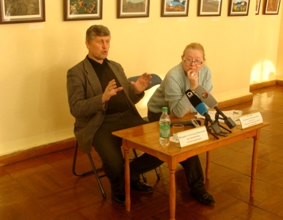 В Хабаровске открылась выставка «Пабло Пикассо. Керамика, графика» В Хабаровске открылась выставка «Пабло Пикассо. Керамика, графика»