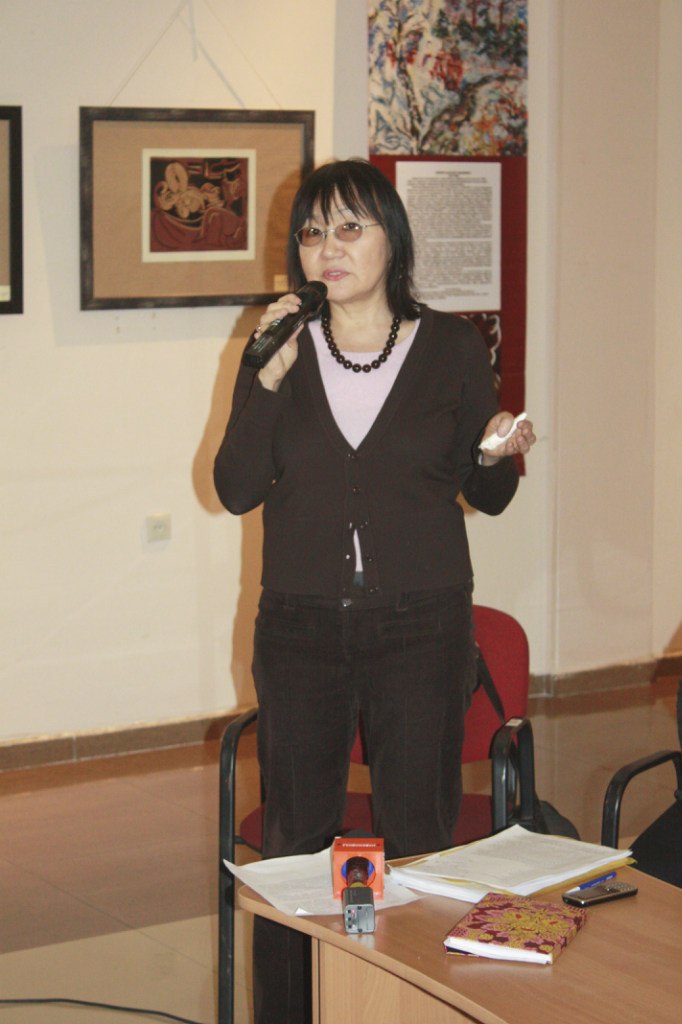 Выставка «От Шемякина до Пикассо» откроется в Улан-Удэ Выставка «От Шемякина до Пикассо» откроется в Улан-Удэ