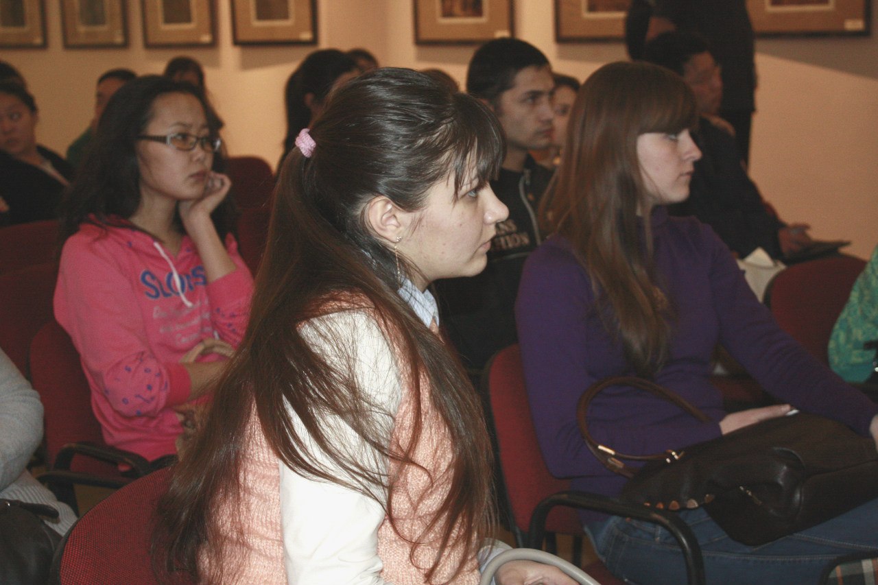 Выставка «От Шемякина до Пикассо» откроется в Улан-Удэ Выставка «От Шемякина до Пикассо» откроется в Улан-Удэ