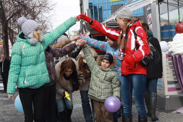 Голубка Пикассо и акция «Челябинск за мир!» Голубка Пикассо и акция «Челябинск за мир!»