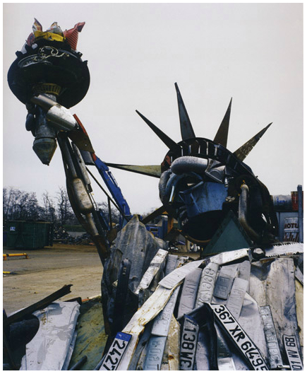 Хлам как искусство или творения из подручных материалов Хлам как искусство или творения из подручных материалов