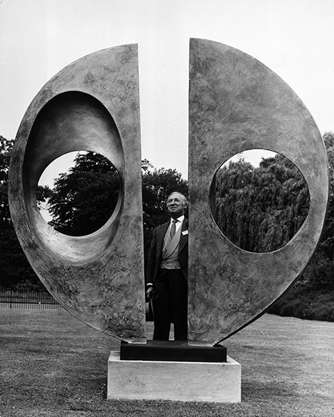 «Голубь с зеленым горошком» Пабло Пикассо занял третью ступень в рейтинге самых дорогих утрат мирового искусства по версии журнала Forbes «Голубь с зеленым горошком» Пабло Пикассо занял третью ступень в рейтинге самых дорогих утрат мирового искусства по версии журнала Forbes