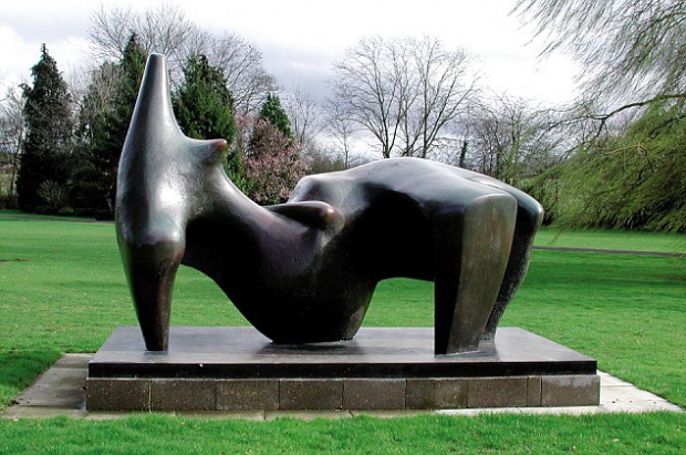 «Голубь с зеленым горошком» Пабло Пикассо занял третью ступень в рейтинге самых дорогих утрат мирового искусства по версии журнала Forbes «Голубь с зеленым горошком» Пабло Пикассо занял третью ступень в рейтинге самых дорогих утрат мирового искусства по версии журнала Forbes