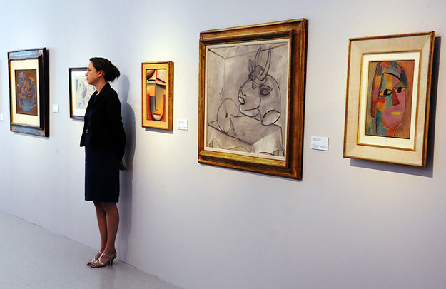 Аукционный дом Sotheby's привезет в Москву топ-лоты предстоящих аукционов Аукционный дом Sotheby's привезет в Москву топ-лоты предстоящих аукционов