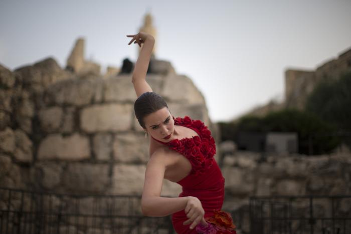 Шоу «Dressed to Dance» в «Башне Давида» Шоу «Dressed to Dance» в «Башне Давида»