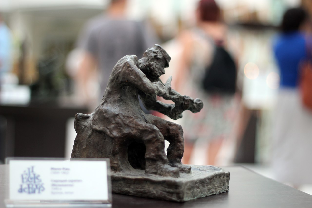 Шедевры харьковской выставки «Ecole de Paris II» построят Детский Реабилитационный Центр Шедевры харьковской выставки «Ecole de Paris II» построят Детский Реабилитационный Центр