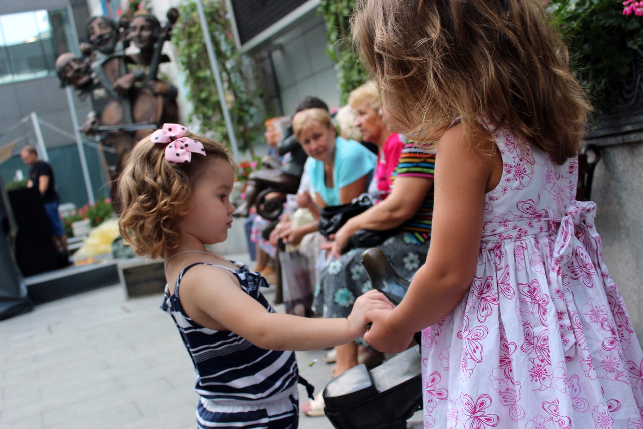 Шедевры харьковской выставки «Ecole de Paris II» построят Детский Реабилитационный Центр Шедевры харьковской выставки «Ecole de Paris II» построят Детский Реабилитационный Центр