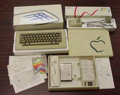 Apple в стиле Пабло Пикассо Apple в стиле Пабло Пикассо