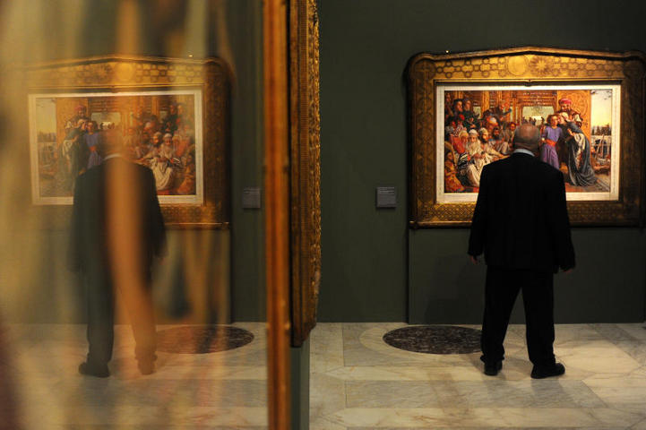 Sotheby's открыл двухдневную предаукционную выставку в РАХе Sotheby's открыл двухдневную предаукционную выставку в РАХе