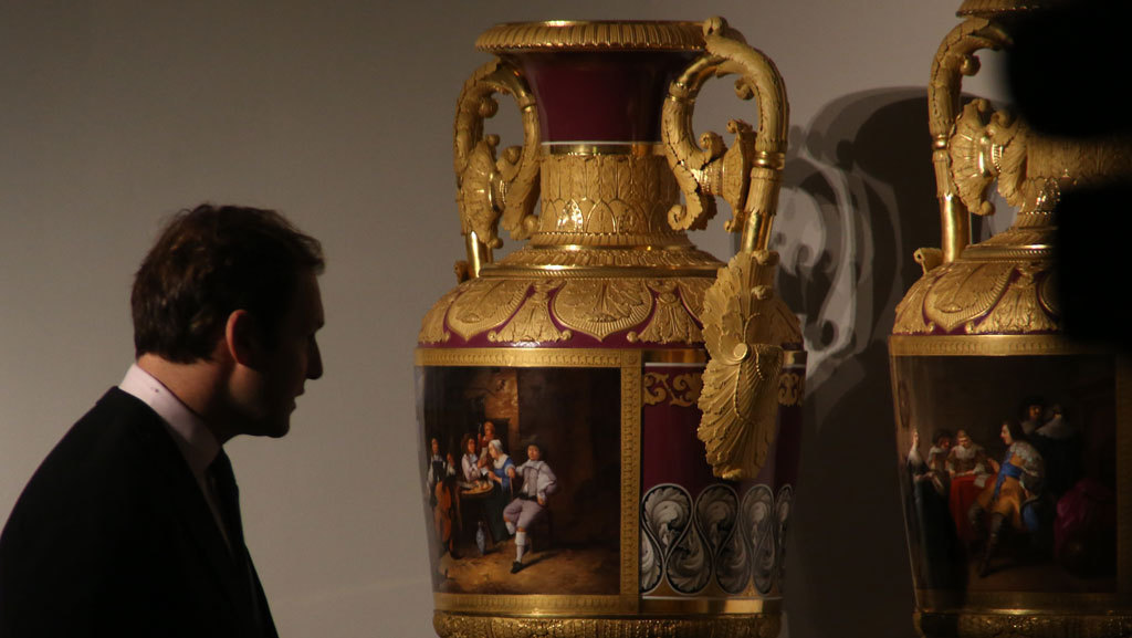 Sotheby's открыл двухдневную предаукционную выставку в РАХе Sotheby's открыл двухдневную предаукционную выставку в РАХе