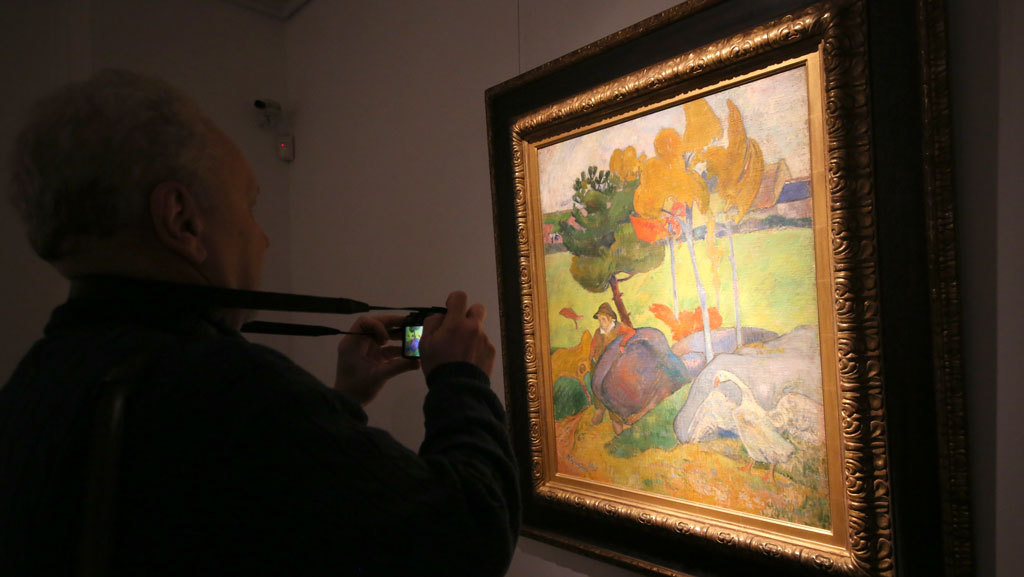 Sotheby's открыл двухдневную предаукционную выставку в РАХе Sotheby's открыл двухдневную предаукционную выставку в РАХе