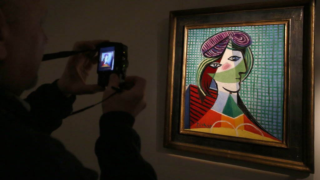 Sotheby's открыл двухдневную предаукционную выставку в РАХе Sotheby's открыл двухдневную предаукционную выставку в РАХе