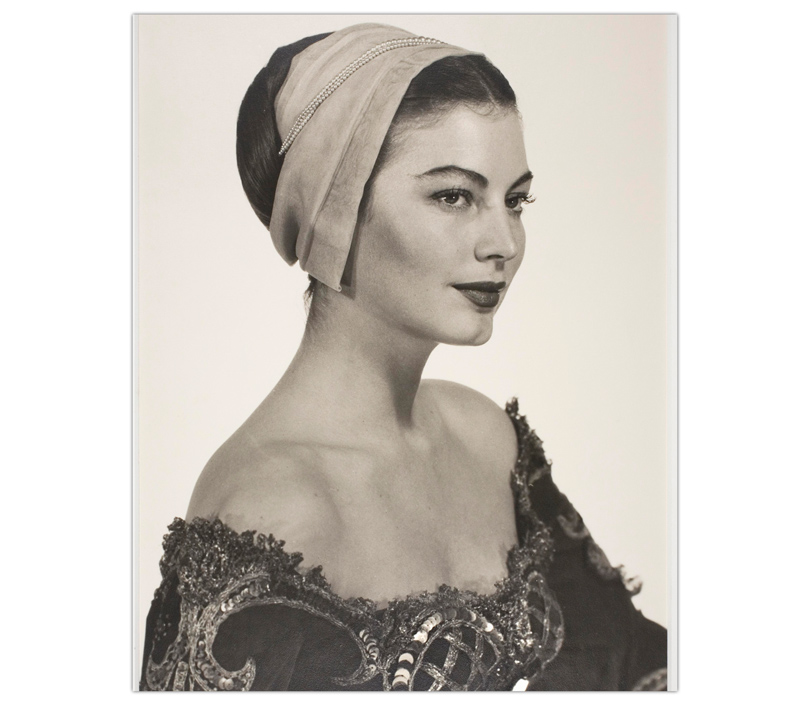 В ГМИИ им. Пушкина открылась выставка «Ман Рэй. Портреты» В ГМИИ им. Пушкина открылась выставка «Ман Рэй. Портреты»