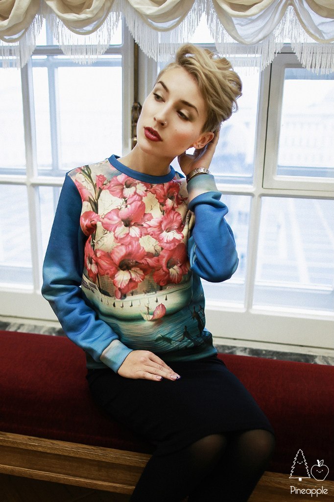 Свитшоты с картинами любимых художников Свитшоты с картинами любимых художников