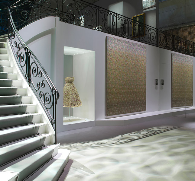 Miss Dior: На грани красоты и искусства Miss Dior: На грани красоты и искусства