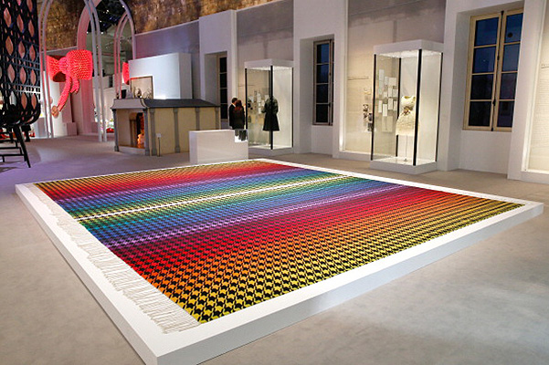 Miss Dior: На грани красоты и искусства Miss Dior: На грани красоты и искусства