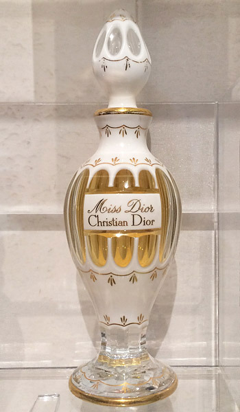 Miss Dior: На грани красоты и искусства Miss Dior: На грани красоты и искусства