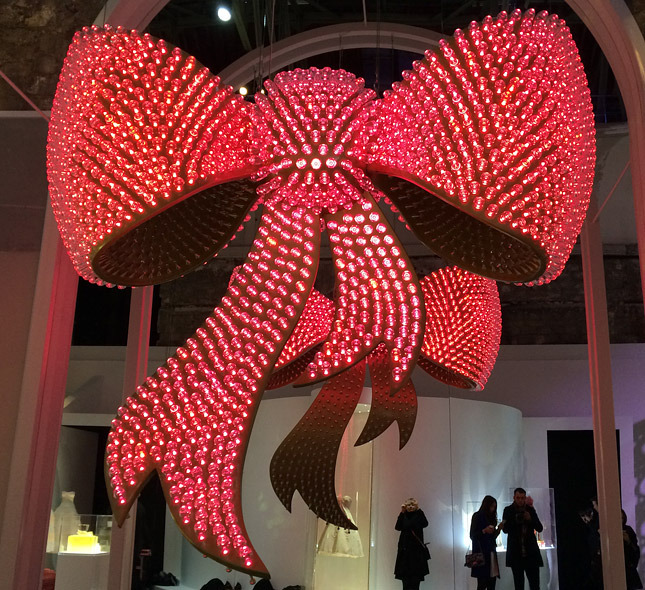 Miss Dior: На грани красоты и искусства Miss Dior: На грани красоты и искусства