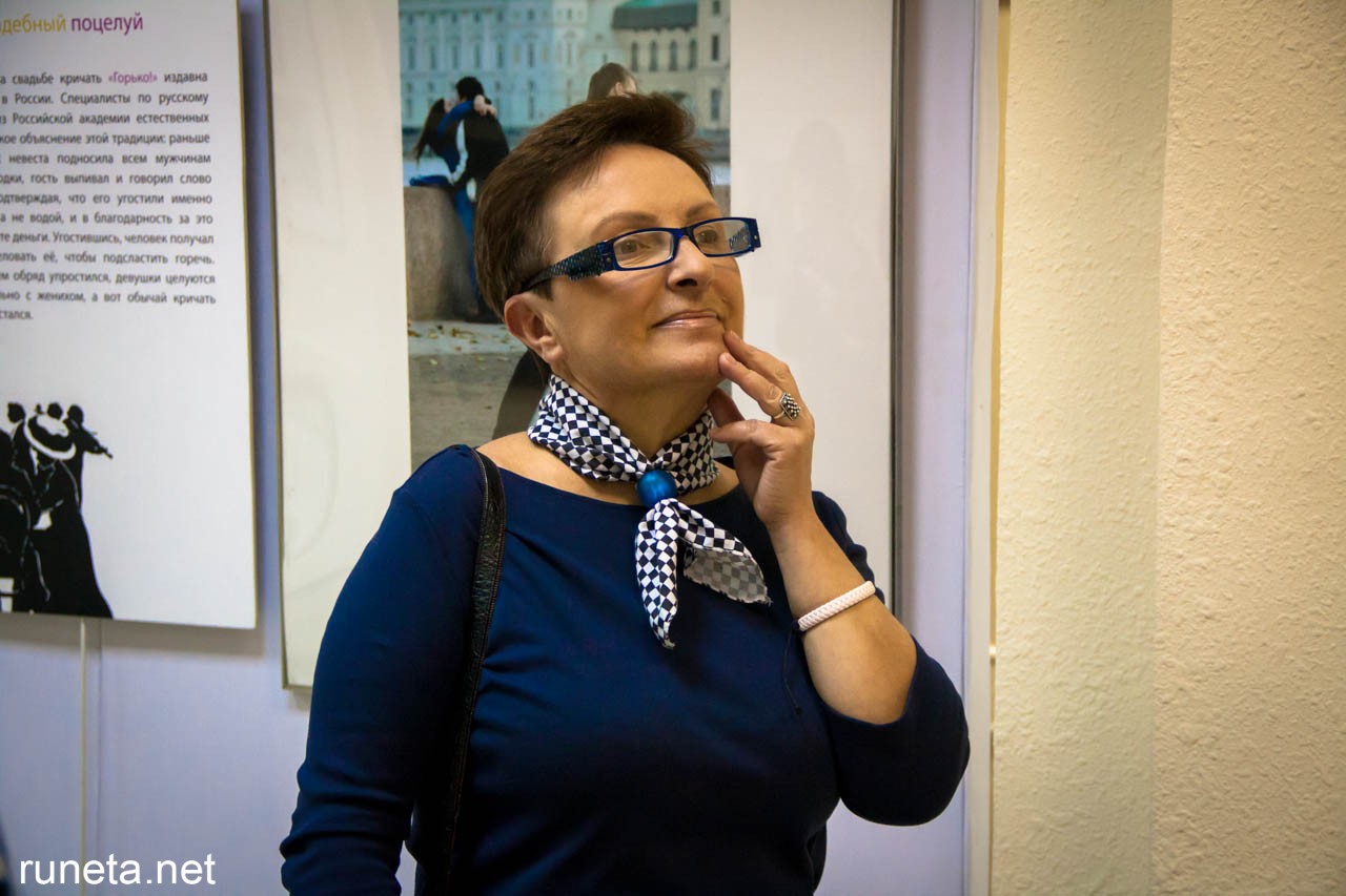 Все начинается с поцелуя Все начинается с поцелуя