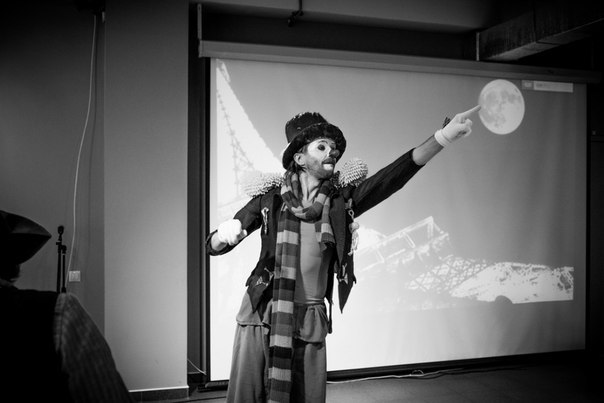 Авангардная постановка «Прогулка с Эйфелевой башней» для жителей Нижнего Новгорода Авангардная постановка «Прогулка с Эйфелевой башней» для жителей Нижнего Новгорода