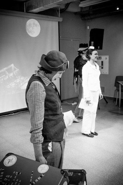 Авангардная постановка «Прогулка с Эйфелевой башней» для жителей Нижнего Новгорода Авангардная постановка «Прогулка с Эйфелевой башней» для жителей Нижнего Новгорода