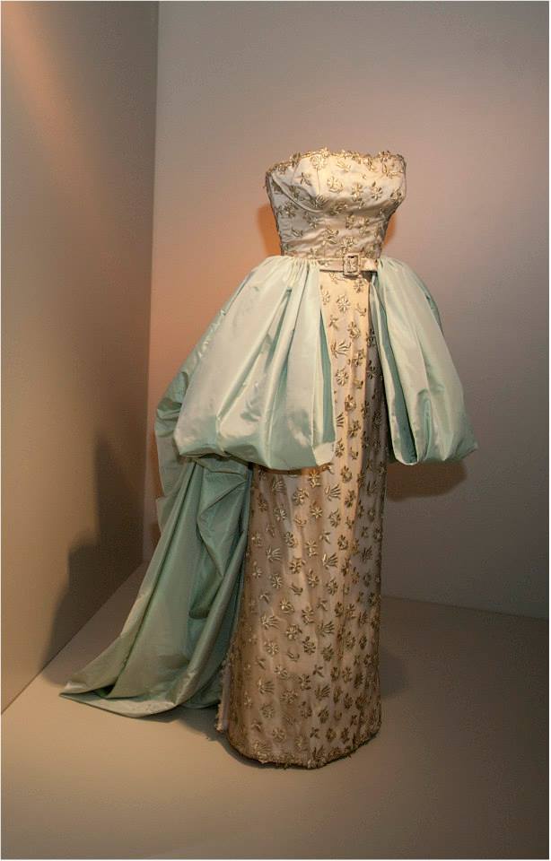 Искусство Баленсиага по мотивам Пикассо и Гойи в Испании Искусство Баленсиага по мотивам Пикассо и Гойи в Испании