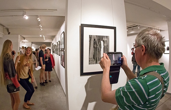 В Москве открылась выставка портретов американского фотографа Арнольда Ньюмана В Москве открылась выставка портретов американского фотографа Арнольда Ньюмана