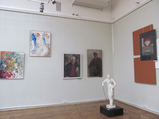 Тагильчане увидят портреты выдающихся деятелей искусства Тагильчане увидят портреты выдающихся деятелей искусства