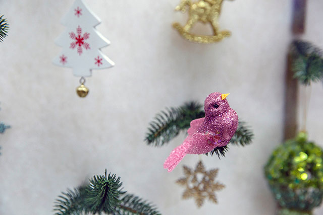 История новогодних украшений на выставке в Минске История новогодних украшений на выставке в Минске