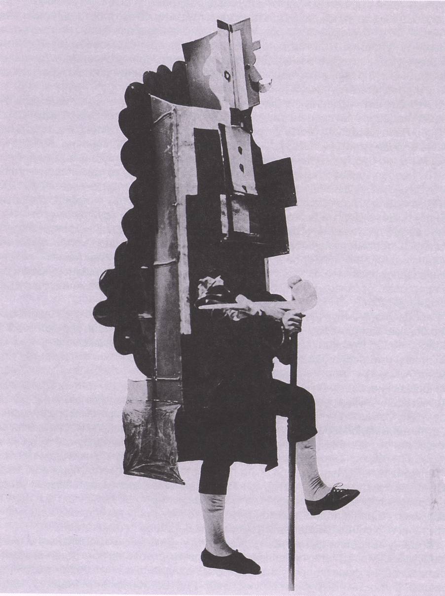 2. Французский менеджер в балете «Парад». 1917. Фотография 2. Французский менеджер в балете «Парад». 1917. Фотография